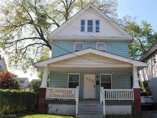 8911 Sauer Avenue, Cleveland, OH 44102