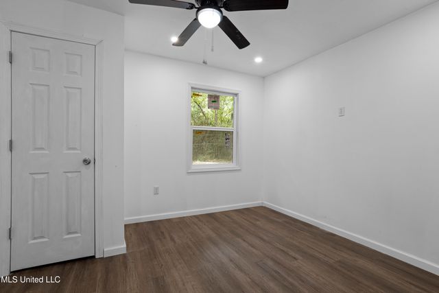 7083 Jefferson Street, Bay Saint Louis, MS 39520