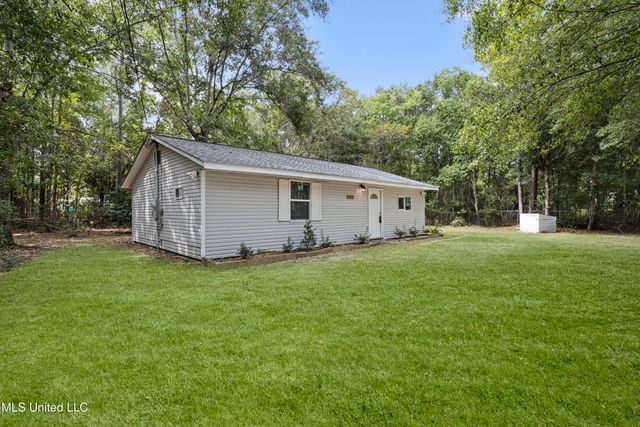 7083 Jefferson Street, Bay Saint Louis, MS 39520