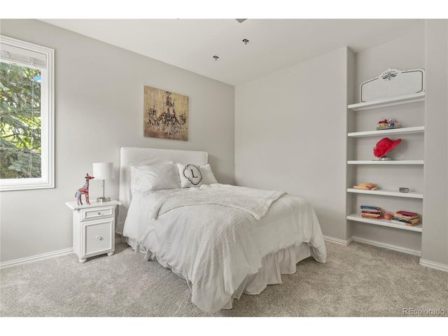 12 Mountain Laurel Dr, Littleton, CO 80127