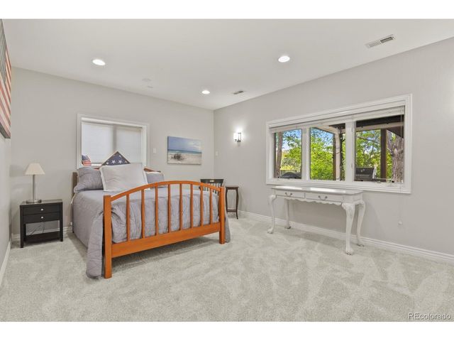 12 Mountain Laurel Dr, Littleton, CO 80127