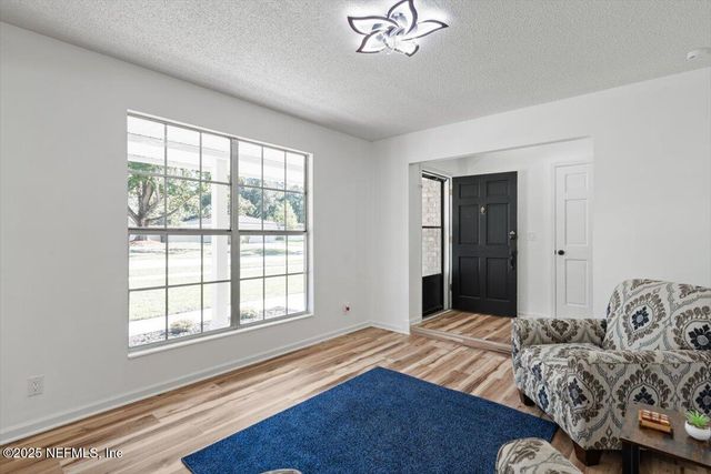 6698 ARROWROOT Drive, Jacksonville, FL 32244