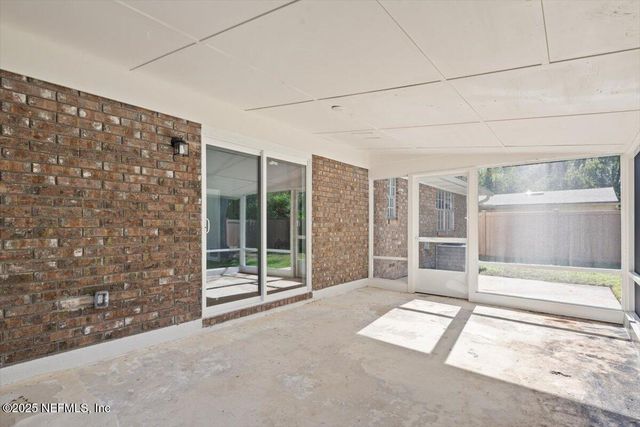 6698 ARROWROOT Drive, Jacksonville, FL 32244