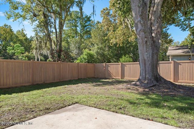 6698 ARROWROOT Drive, Jacksonville, FL 32244