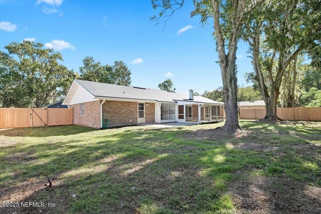 6698 ARROWROOT Drive, Jacksonville, FL 32244