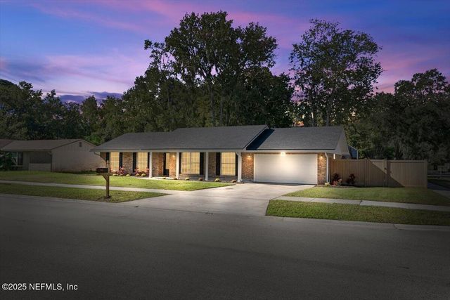6698 ARROWROOT Drive, Jacksonville, FL 32244
