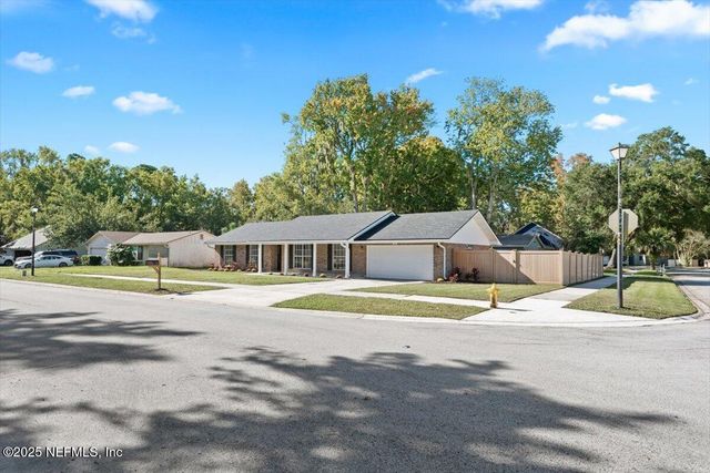 6698 ARROWROOT Drive, Jacksonville, FL 32244
