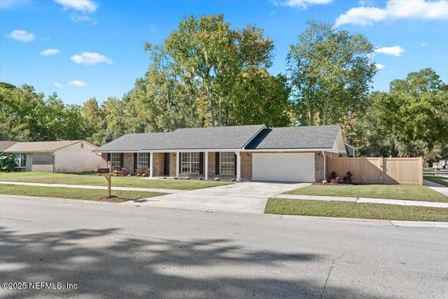 6698 ARROWROOT Drive, Jacksonville, FL 32244