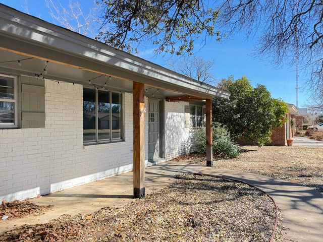 2608 75th Street, Lubbock, TX 79423