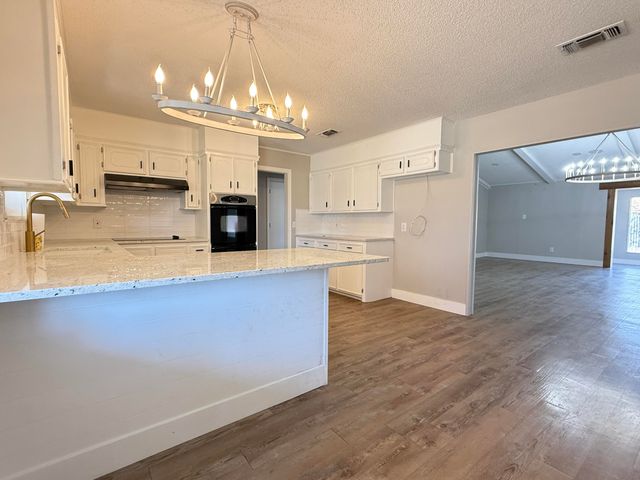 2608 75th Street, Lubbock, TX 79423