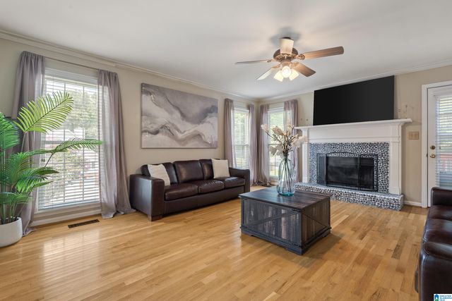 1395 EDEN RIDGE CIRCLE, Hoover, AL 35244