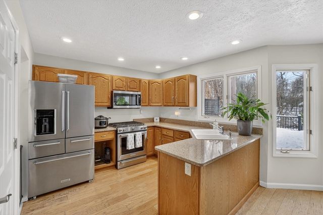 4030 Gatewood Drive, Jackson, MI 49203