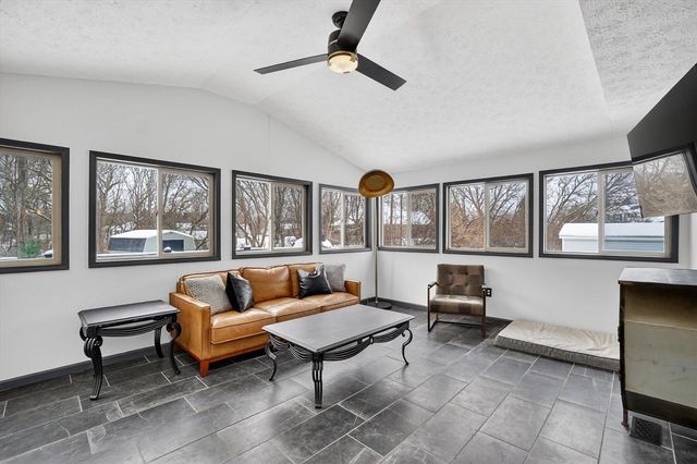 4030 Gatewood Drive, Jackson, MI 49203