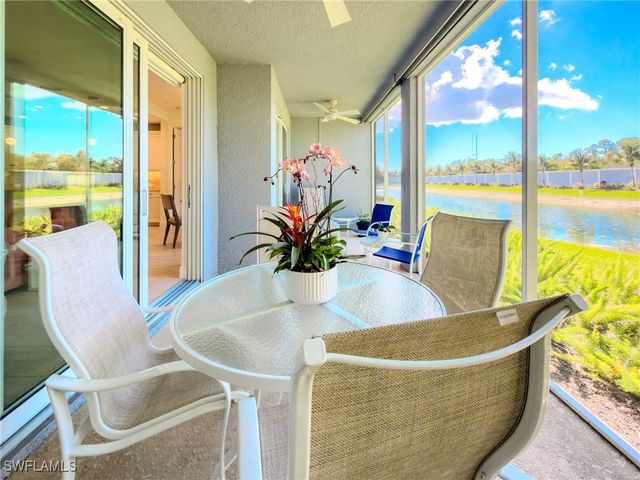 2543 SEYCHELLES DR 604, Naples, FL 34112