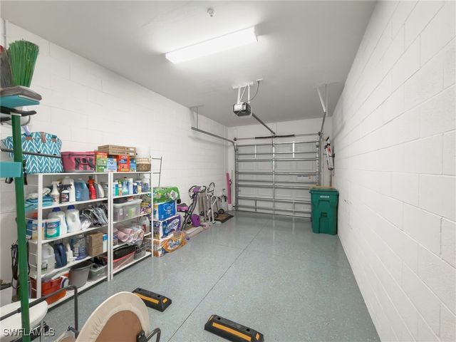 2543 SEYCHELLES DR 604, Naples, FL 34112