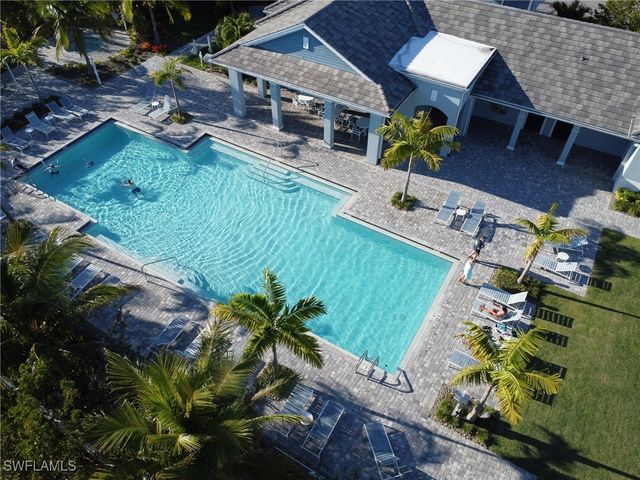 2543 SEYCHELLES DR 604, Naples, FL 34112