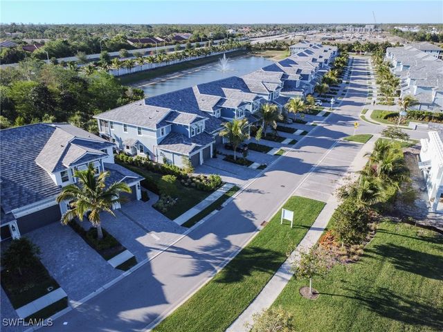 2543 SEYCHELLES DR 604, Naples, FL 34112