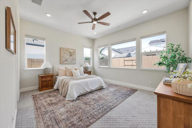 9048 Whitefish Way, Roseville, CA 95747