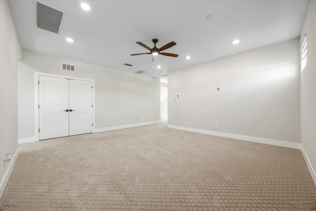 9048 Whitefish Way, Roseville, CA 95747