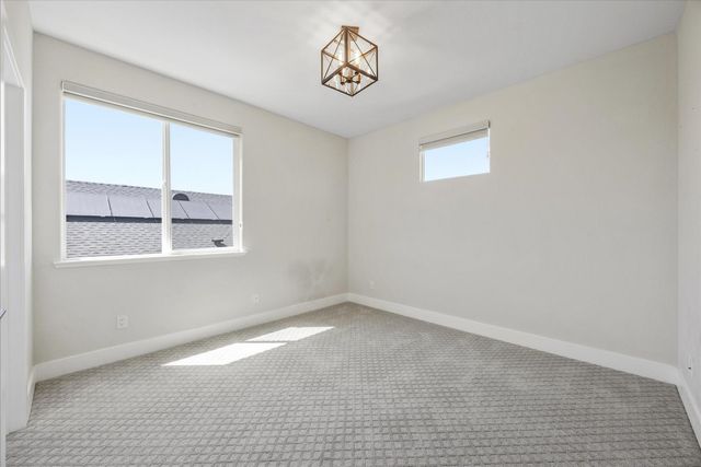 9048 Whitefish Way, Roseville, CA 95747