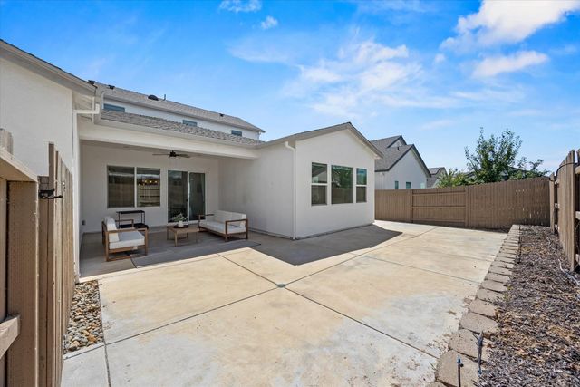 9048 Whitefish Way, Roseville, CA 95747