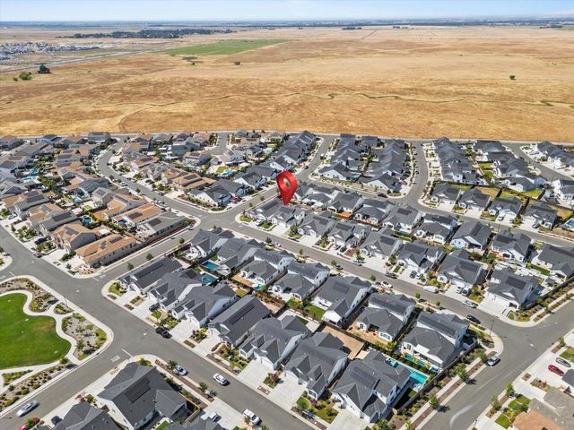 9048 Whitefish Way, Roseville, CA 95747
