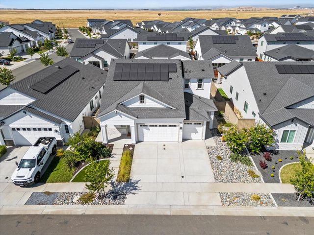 9048 Whitefish Way, Roseville, CA 95747
