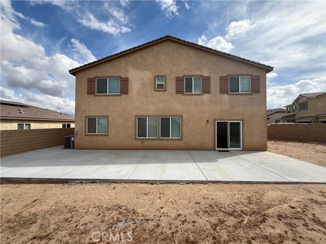 14102 Chapman, Hesperia, CA 92344