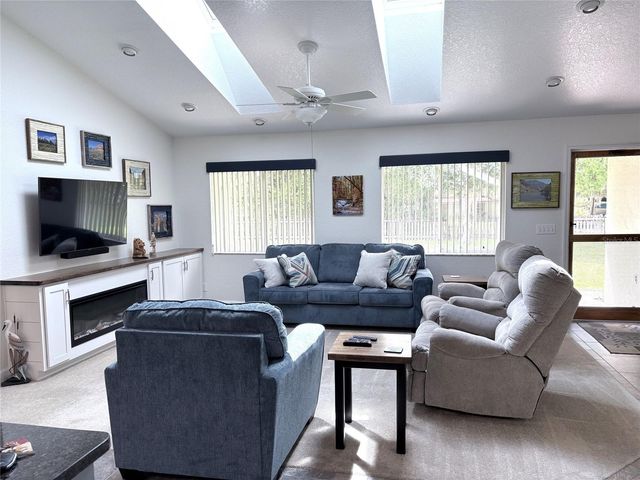 313 N HILL AVENUE, Deland, FL 32724