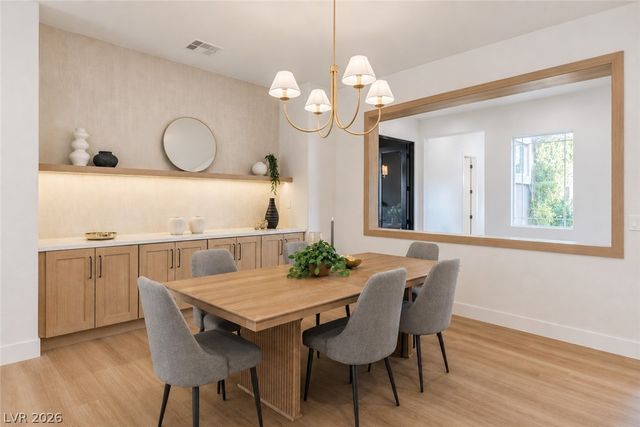 929 Viscanio Place, Las Vegas, NV 89138