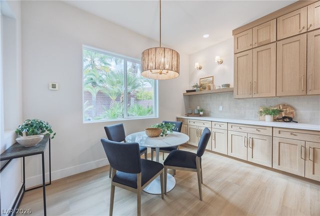 929 Viscanio Place, Las Vegas, NV 89138