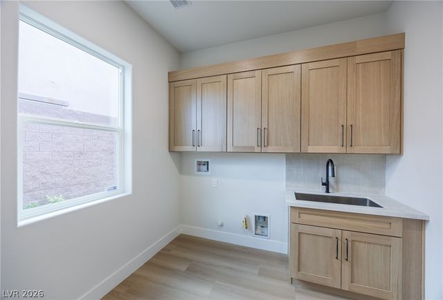 929 Viscanio Place, Las Vegas, NV 89138