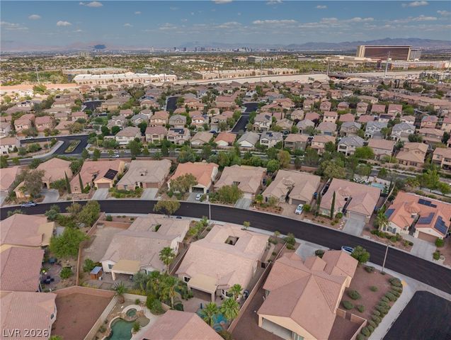 929 Viscanio Place, Las Vegas, NV 89138