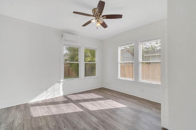 1109 Gargan Street, Houston, TX 77009