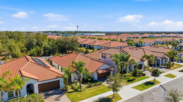 5209 WINDY GROVE DRIVE, Wimauma, FL 33598