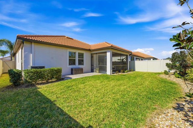 5209 WINDY GROVE DRIVE, Wimauma, FL 33598