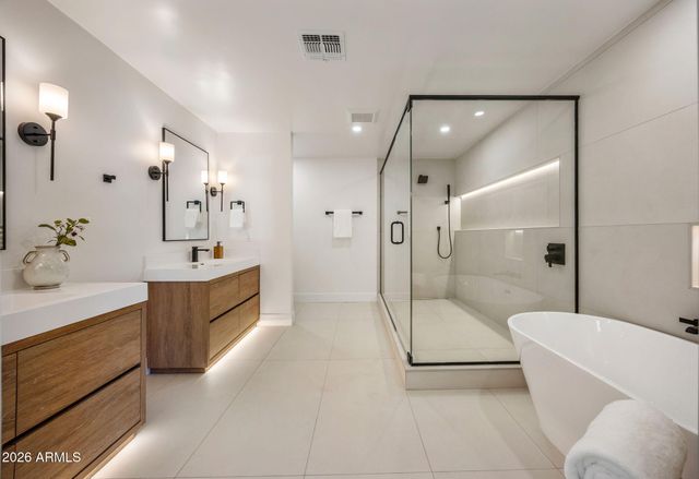 5129 E VOLTAIRE Avenue, Scottsdale, AZ 85254