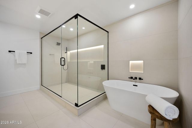 5129 E VOLTAIRE Avenue, Scottsdale, AZ 85254