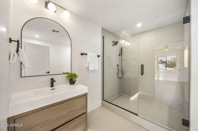 5129 E VOLTAIRE Avenue, Scottsdale, AZ 85254