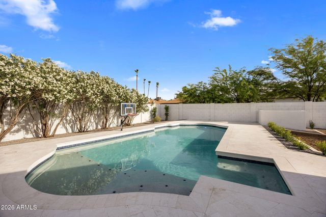 5129 E VOLTAIRE Avenue, Scottsdale, AZ 85254