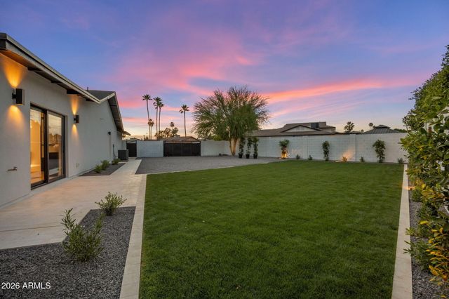 5129 E VOLTAIRE Avenue, Scottsdale, AZ 85254