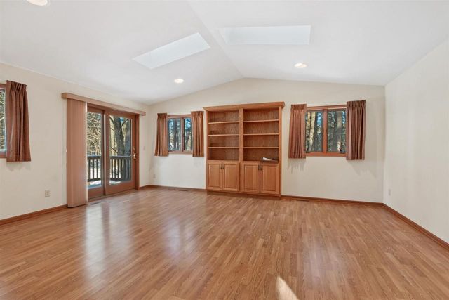 W8664 BUCKHORN CIRCLE, Wautoma, WI 54982