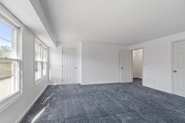 27 Heritage Dr 27, Tewksbury, MA 01876