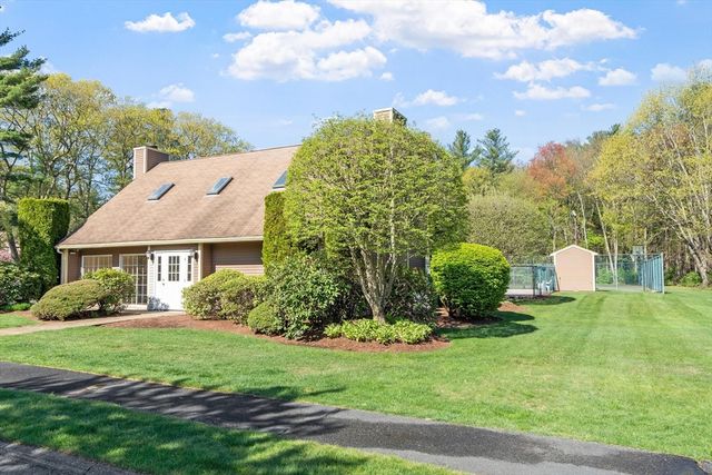 27 Heritage Dr 27, Tewksbury, MA 01876
