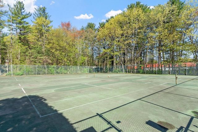 27 Heritage Dr 27, Tewksbury, MA 01876