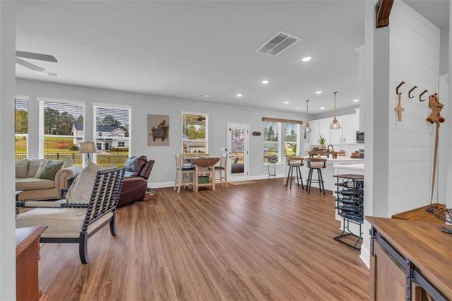 123 Applewood Way, Homer, GA 30547