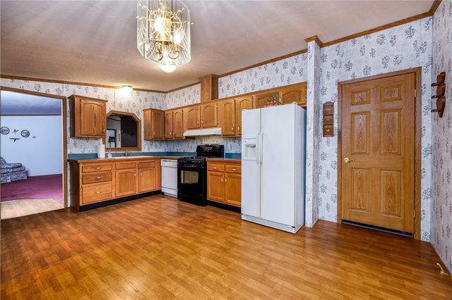 6393 Kims Drive B144C, Victor, NY 14564