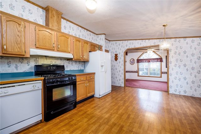 6393 Kims Drive B144C, Victor, NY 14564