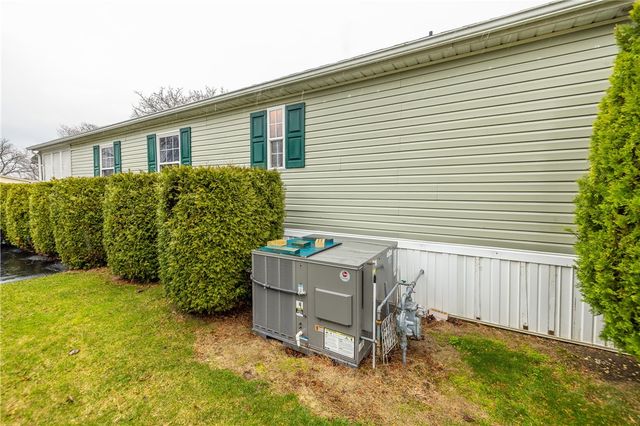 6393 Kims Drive B144C, Victor, NY 14564