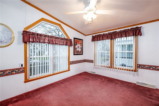 6393 Kims Drive B144C, Victor, NY 14564